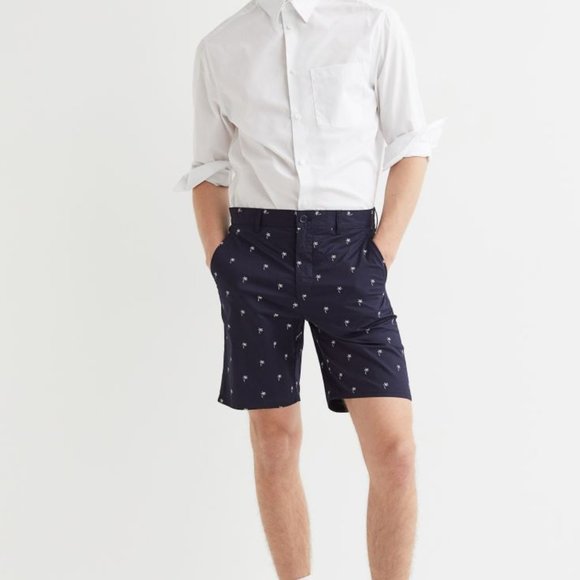 H&M Regular Fit Chino Shorts - Picture 7 of 7